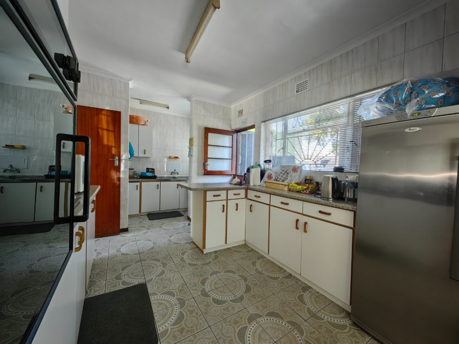 3 Bedroom Property for Sale in Belgravia Western Cape